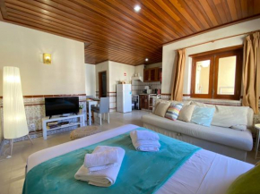Monte Gordo Beach 1 by Homing